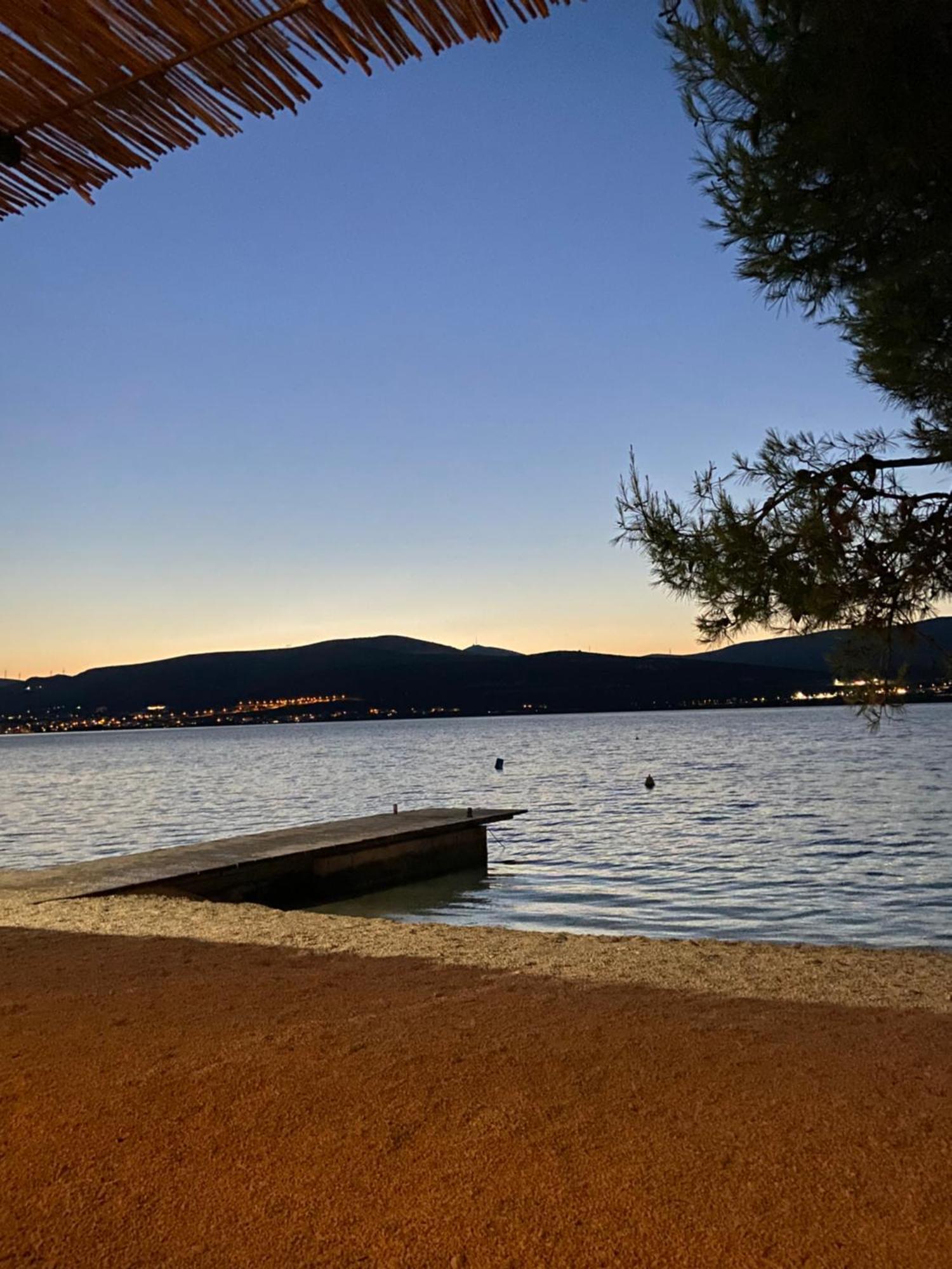 Family House Ljubica Βίλα Τρογκίρ Εξωτερικό φωτογραφία